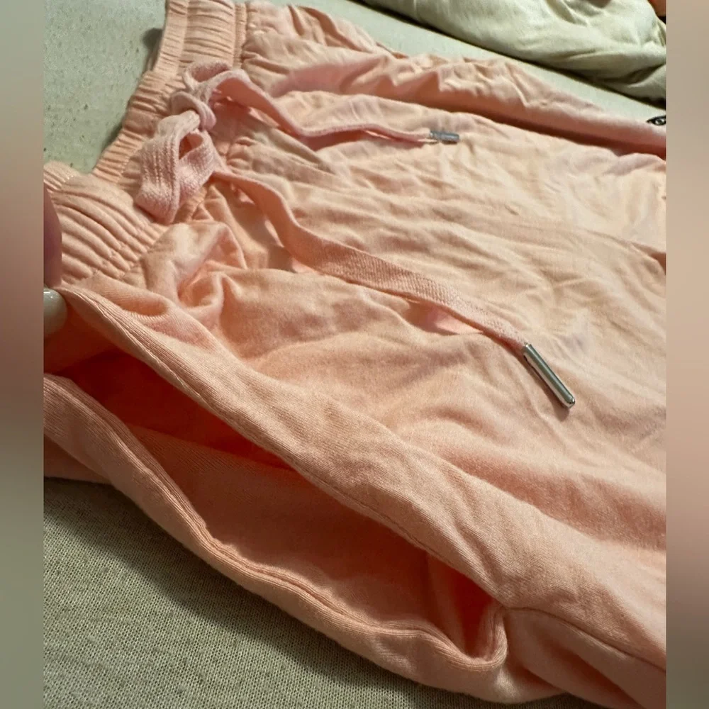 COMFRT cloud  short set - Picture 5 of 10